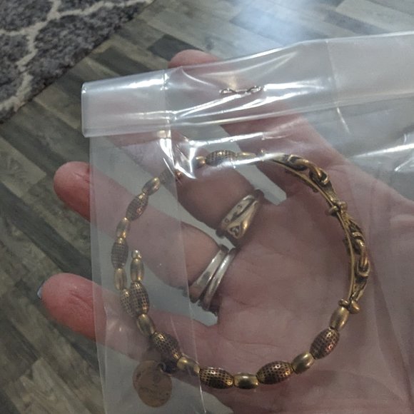 Alex & Ani - Vintage Sixy-Six Energy Copper Bracelet (Unisex) - Picture 11 of 11